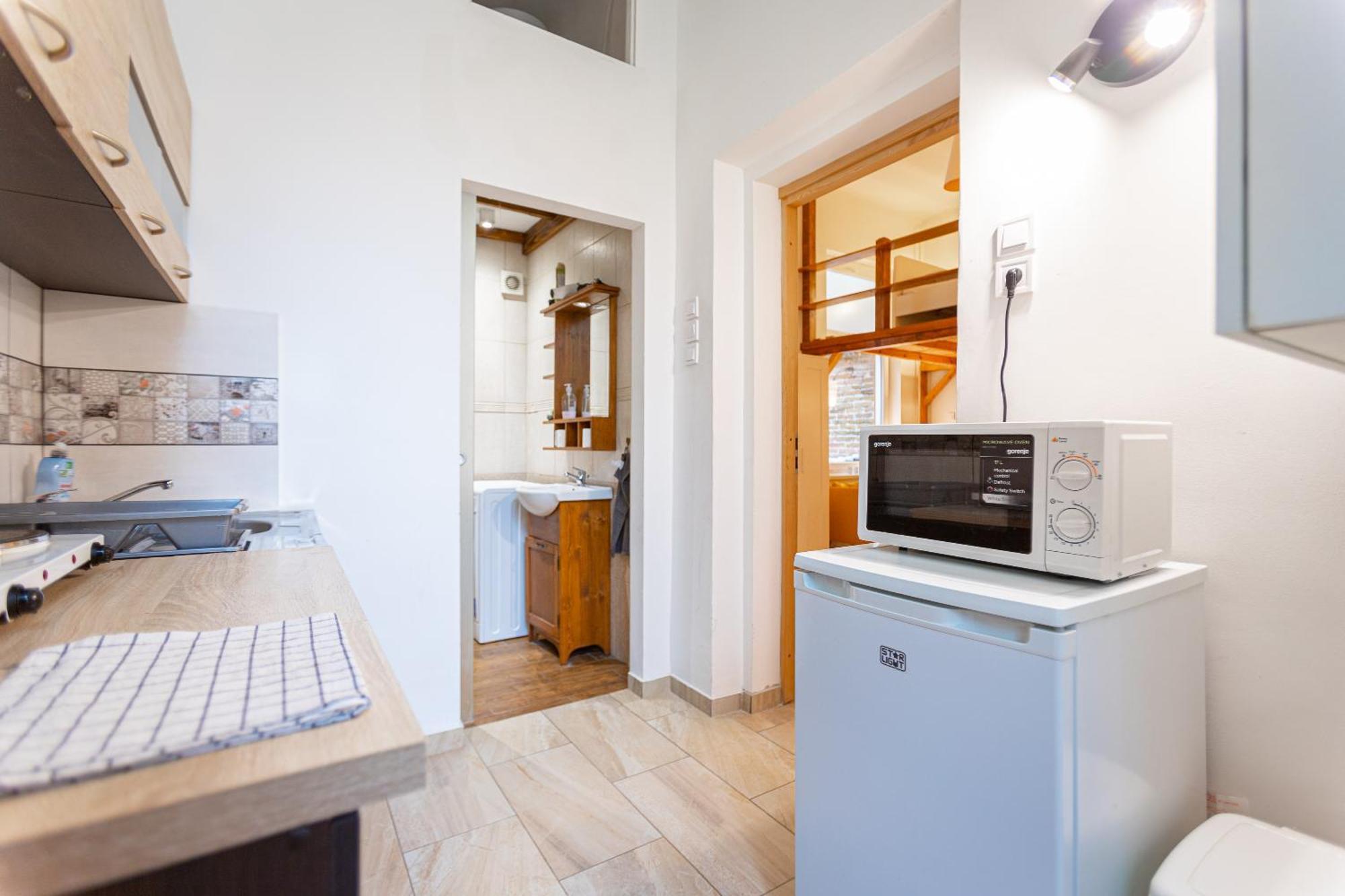 Cosy Flat With Balcony Lejlighed Budapest Eksteriør billede